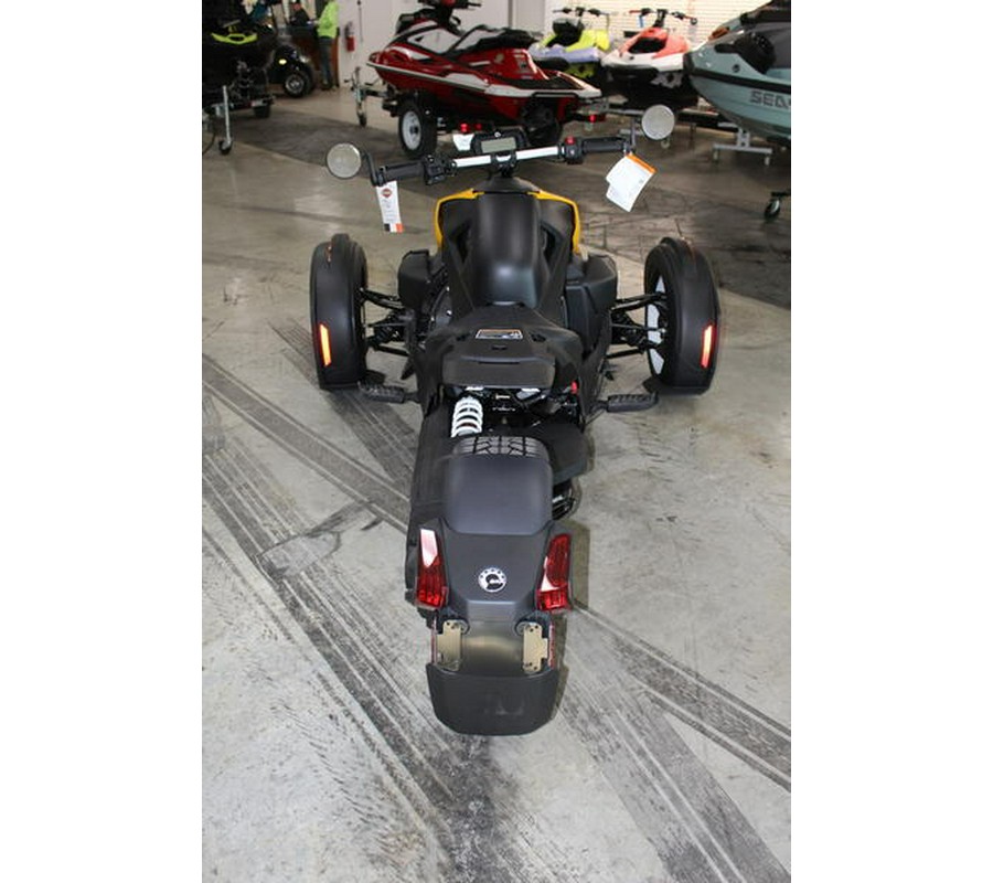 2023 Can-Am® RD RYKER RALLY 900 23 CUSTOMIZABLE