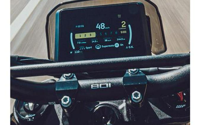 2025 Husqvarna Svartpilen 801