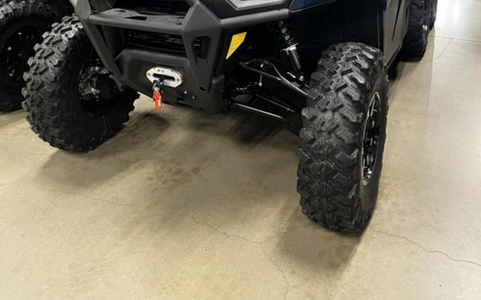 2026 Can-Am Defender 6X6 Limited