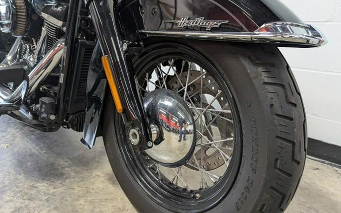2019 Harley-Davidson Softail FLHCS - Heritage Classic 114