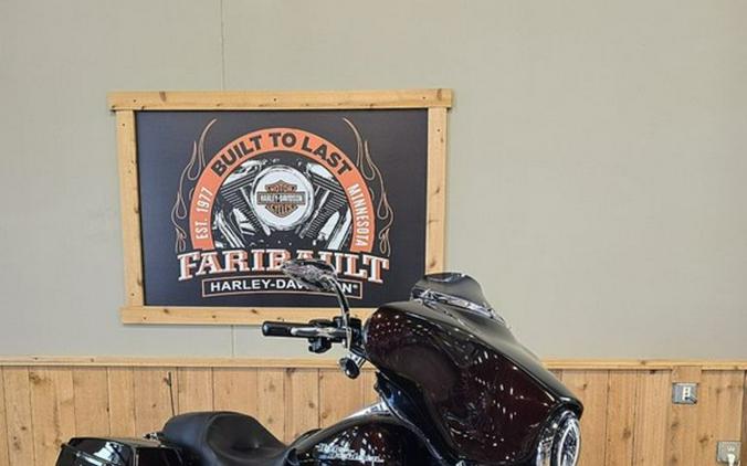 2011 Harley-Davidson® FLHX - Street Glide®