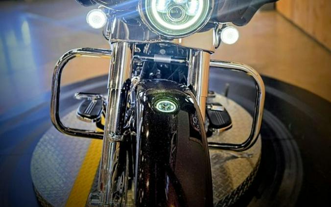 2011 Harley-Davidson® FLHX - Street Glide®