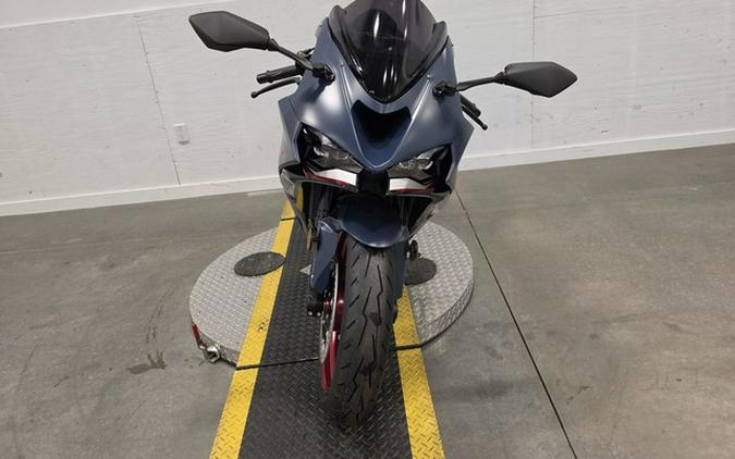 2027 Kawasaki Ninja ZX-6R ABS