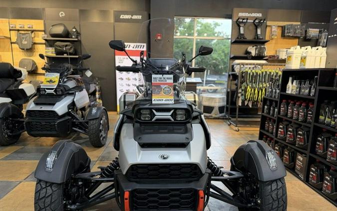 2025 Can-Am Canyon? XT