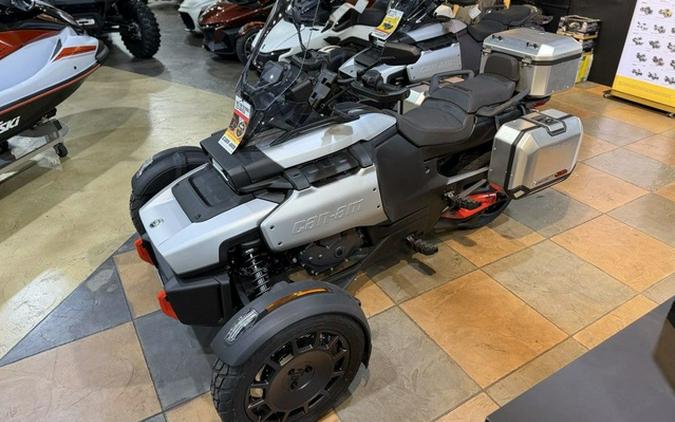 2025 Can-Am Canyon? XT