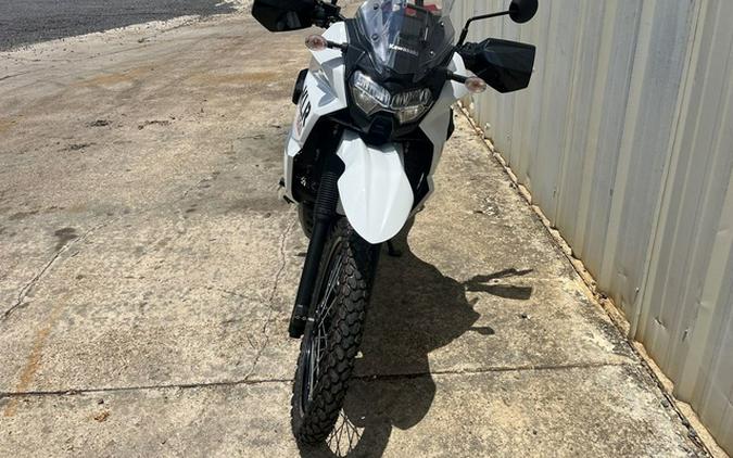 2025 Kawasaki KLR 650 Pearl Crystal WhiteMetallic Carbon Gray