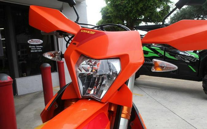 2025 KTM 500 EXC-F Six Days