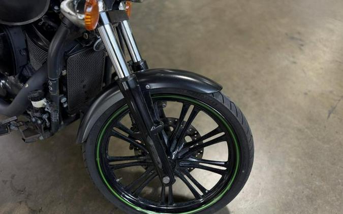 2017 Kawasaki Vulcan® 900 Custom