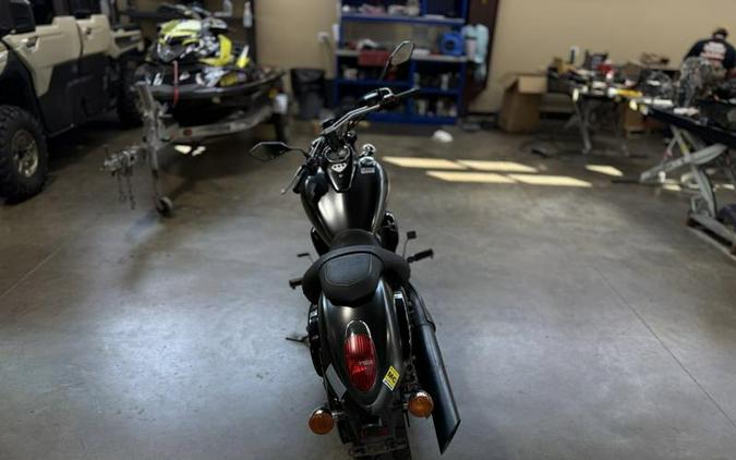 2017 Kawasaki Vulcan® 900 Custom