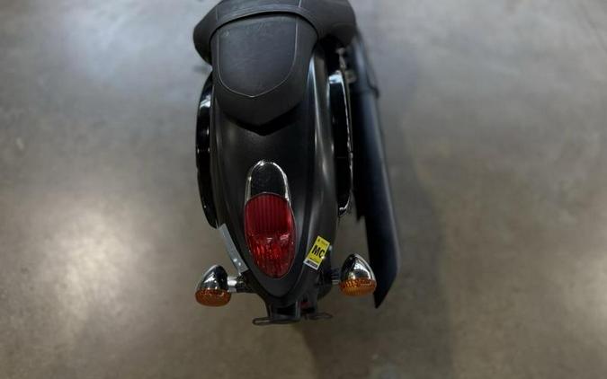 2017 Kawasaki Vulcan® 900 Custom