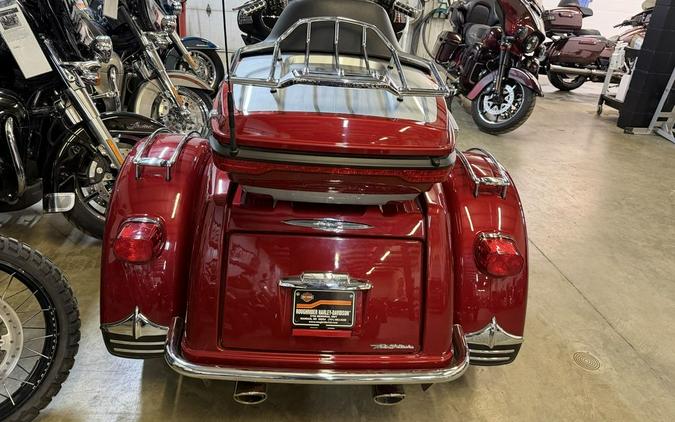 2019 Harley-Davidson® FLHTCUTG - Tri Glide® Ultra