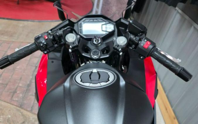 2025 Kawasaki Ninja® 500 ABS