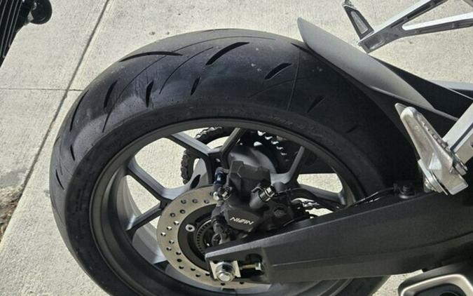 2026 Honda CBR650R E-Clutch