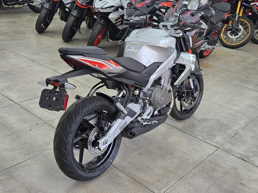 2026 Aprilia Tuono 457