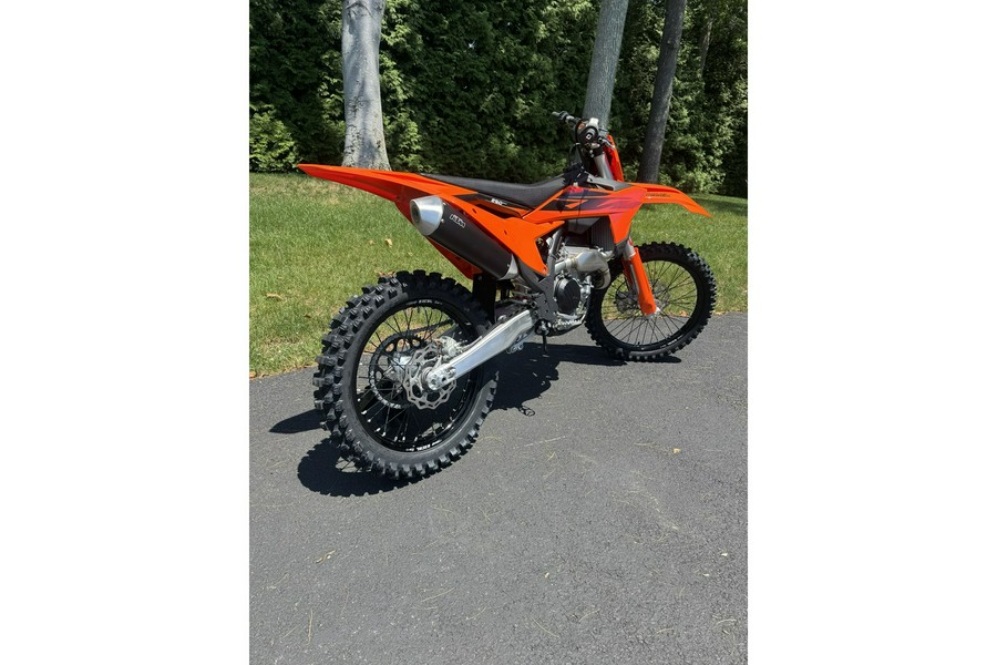 2027 250 SX-F - KTM