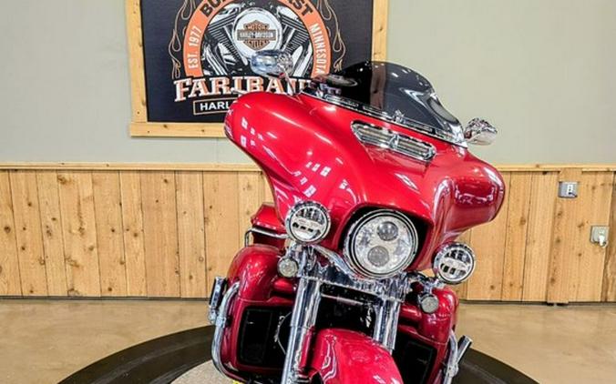 2019 Harley-Davidson® FLHX - Street Glide®