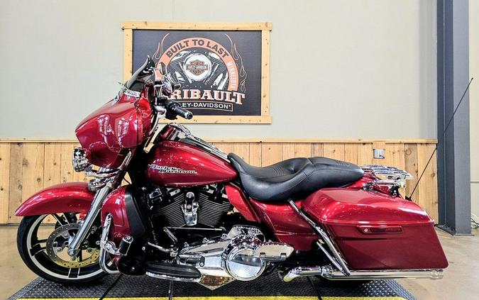 2019 Harley-Davidson® FLHX - Street Glide®
