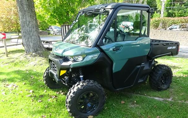 2026 Can-Am Defender DPS CAB