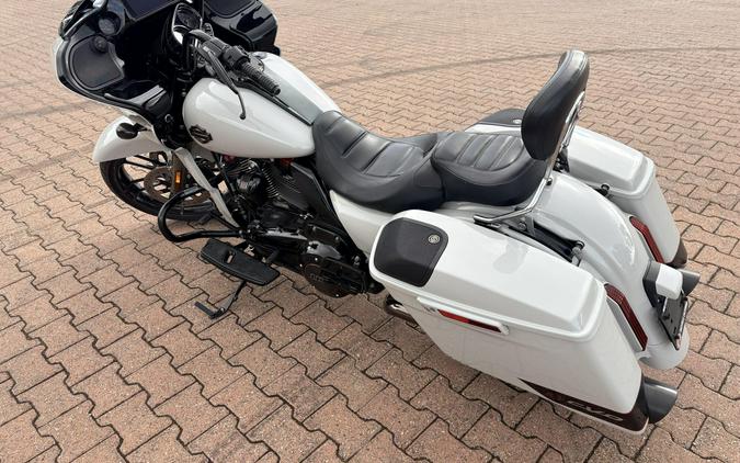FLTRXSE 2020 CVO™ Road Glide®
