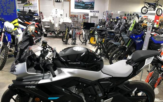 2025 CFMOTO 675SS
