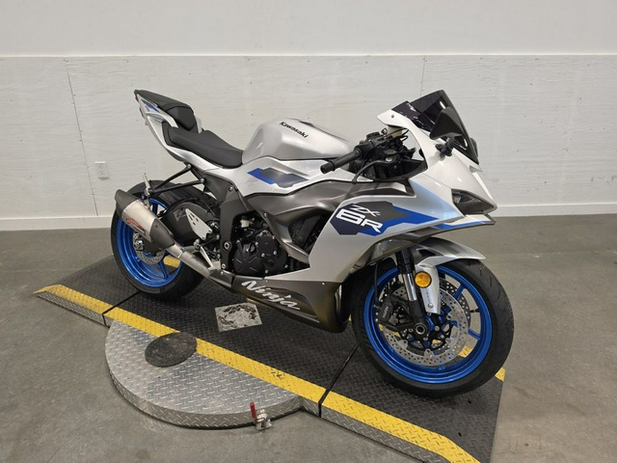 2027 Kawasaki Ninja ZX-6R ABS