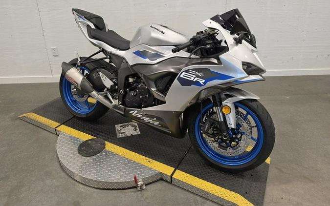 2027 Kawasaki Ninja ZX-6R ABS