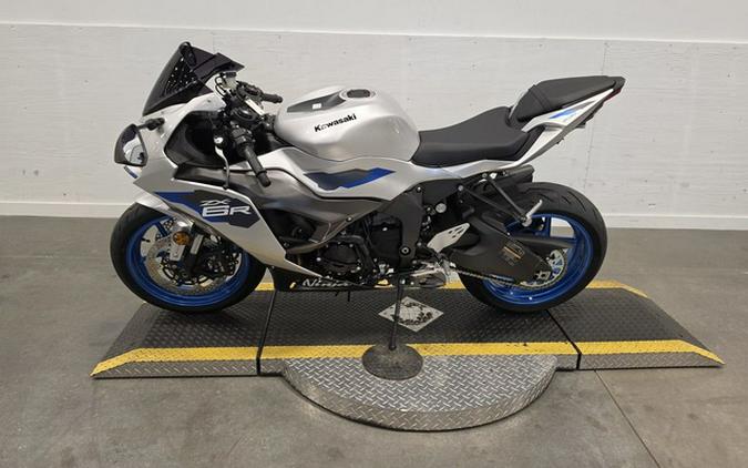 2027 Kawasaki Ninja ZX-6R ABS