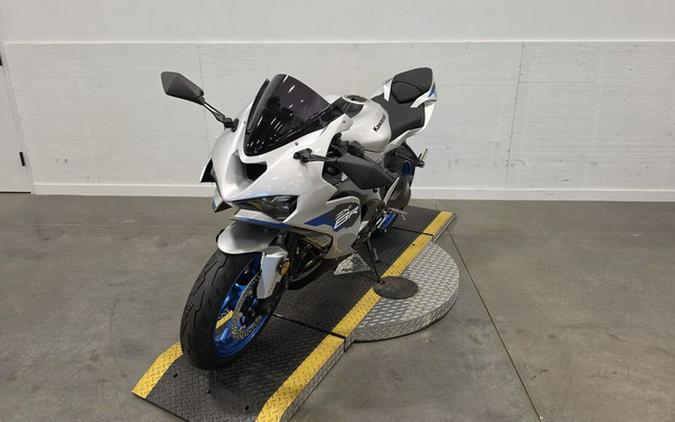 2027 Kawasaki Ninja ZX-6R ABS