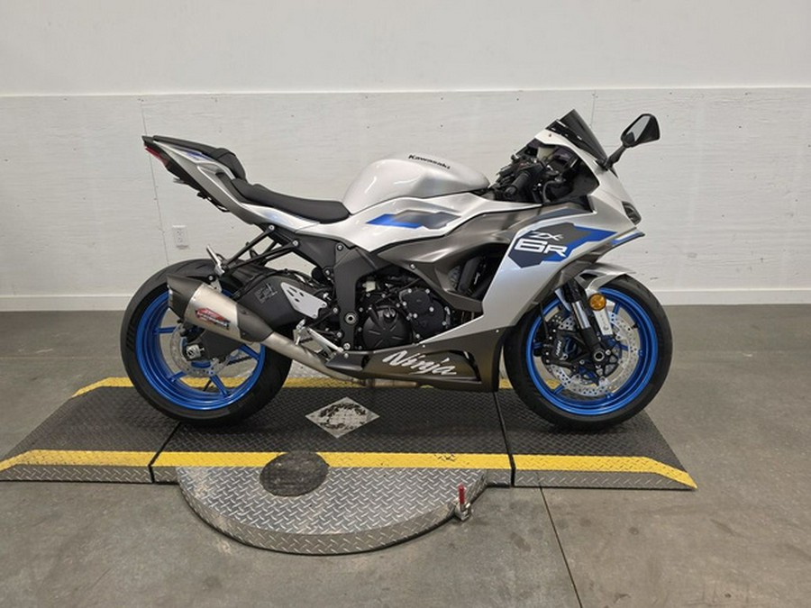 2027 Kawasaki Ninja ZX-6R ABS