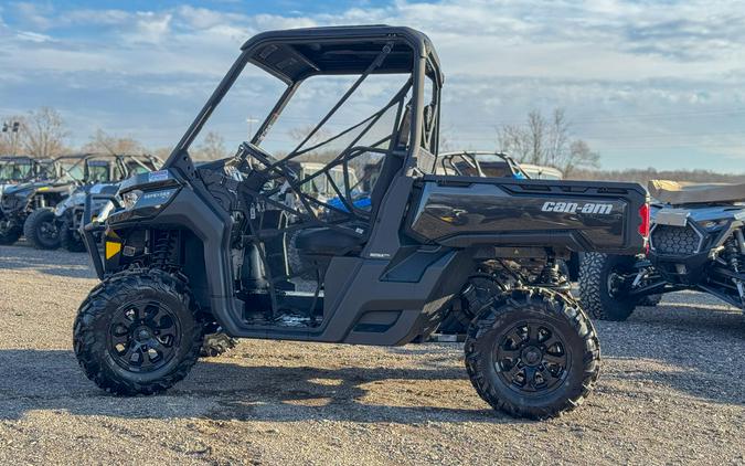 2025 Can-Am Defender XT HD10