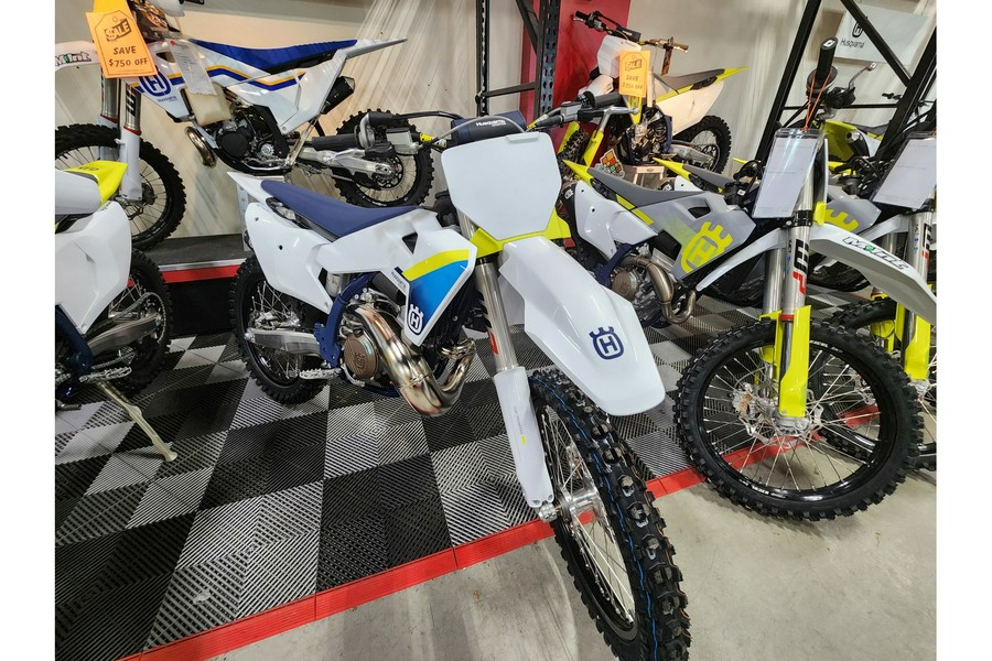 2025 Husqvarna Motorcycles TC 300