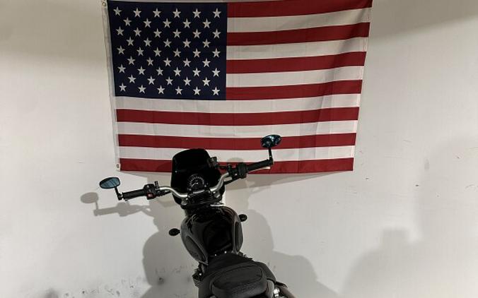 2018 Triumph Street Scrambler Base