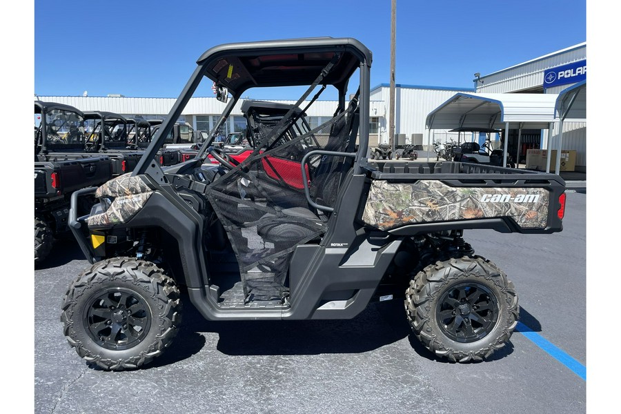 2024 Can-Am DEFENDER XT HD7