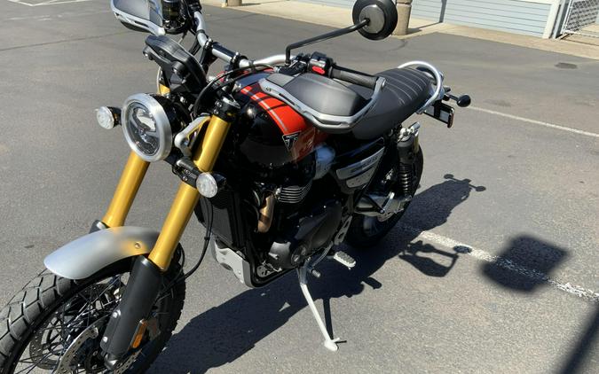 2025 Triumph SCRAMBLER 1200 XE