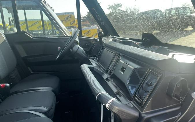 2026 Can-Am Defender MAX XT CAB HD11