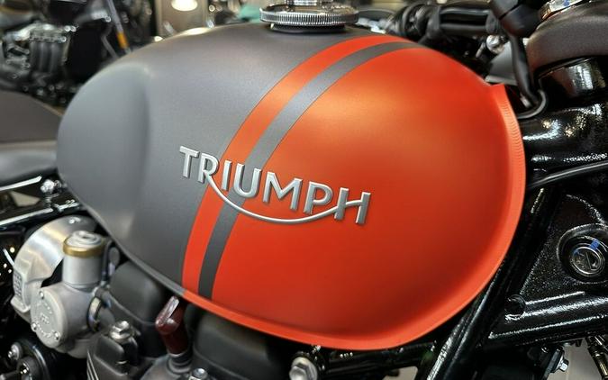 2025 Triumph Bonneville Bobber