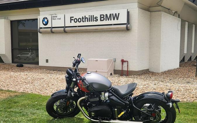 2025 Triumph Bonneville Bobber