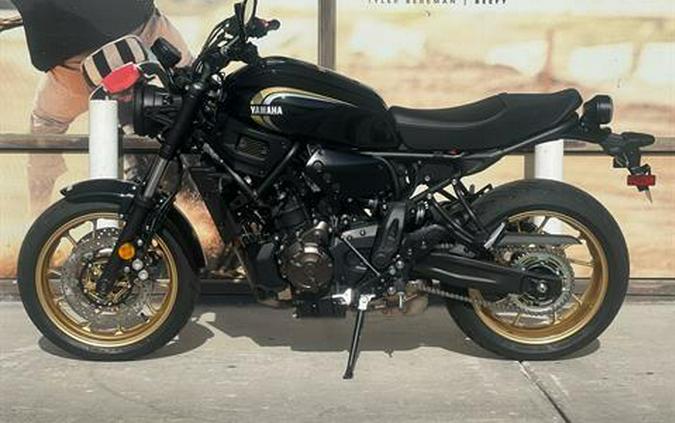 2023 Yamaha XSR700