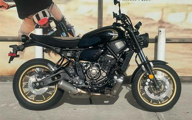 2023 Yamaha XSR700