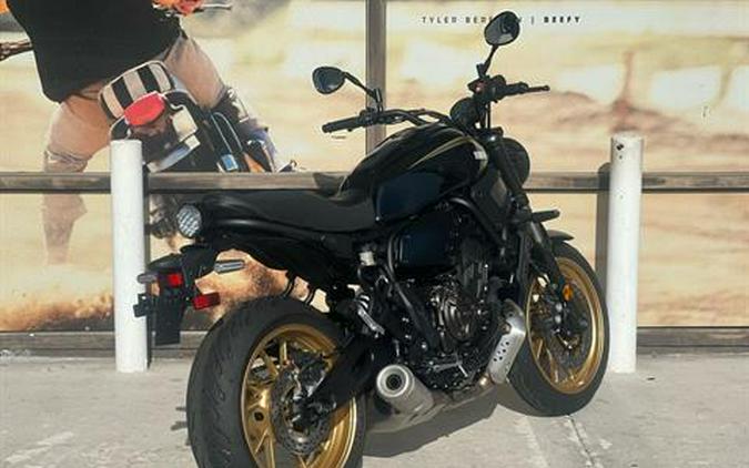 2023 Yamaha XSR700