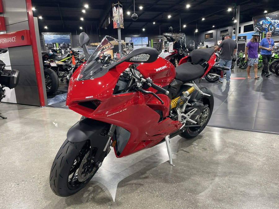 2024 DUCATI PANIGALE V2