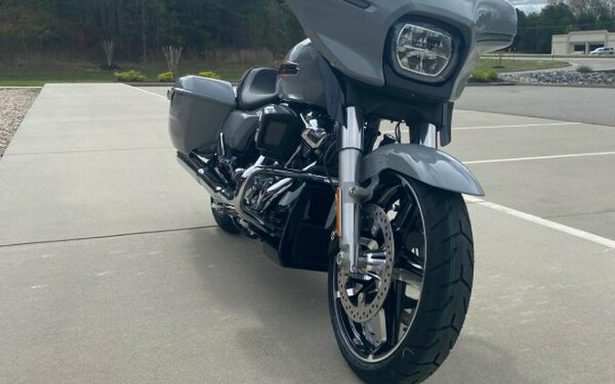 2024 Harley-Davidson Street Glide® Billiard Gray