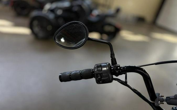 2019 Indian Motorcycle® Scout® Bobber Thunder Black