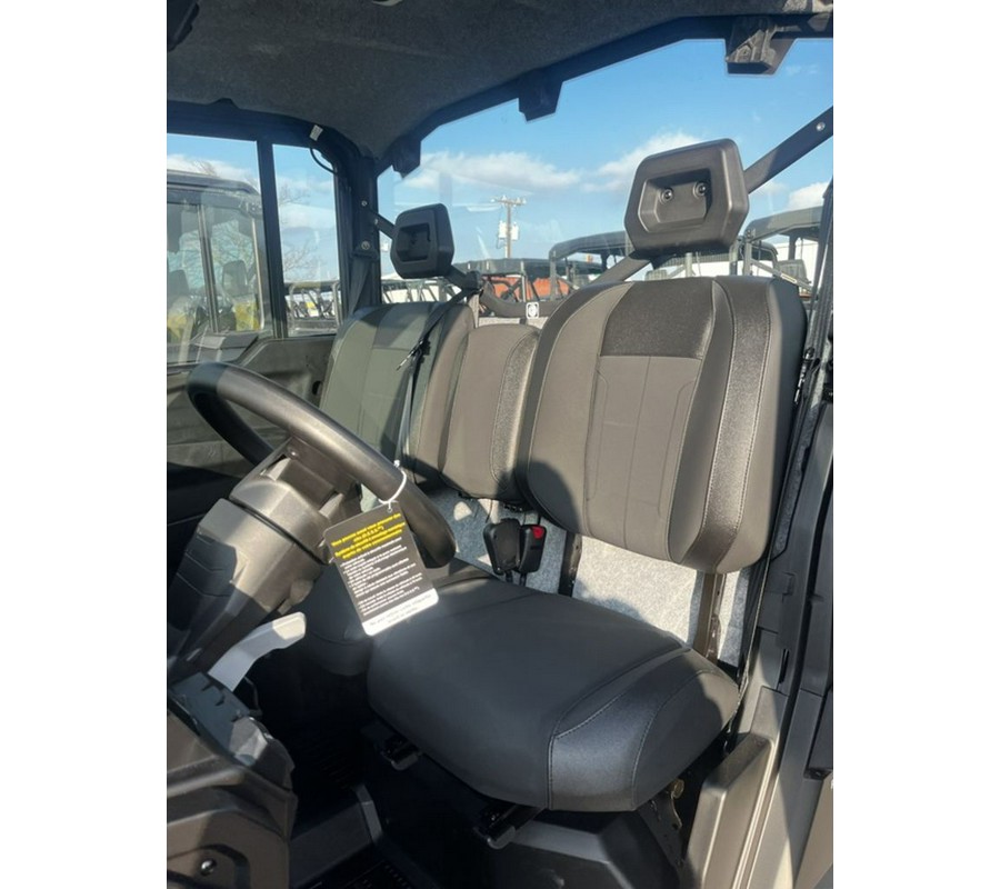2026 Can-Am Defender XT CAB HD11