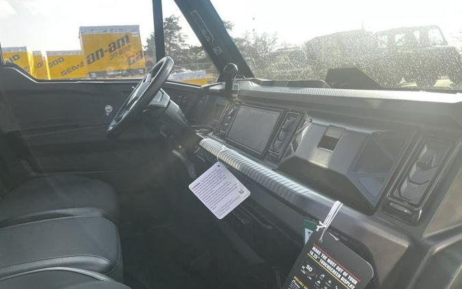 2026 Can-Am Defender XT CAB HD11