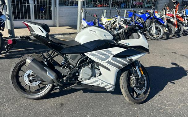 2026 CFMOTO 300SS CF300-5US