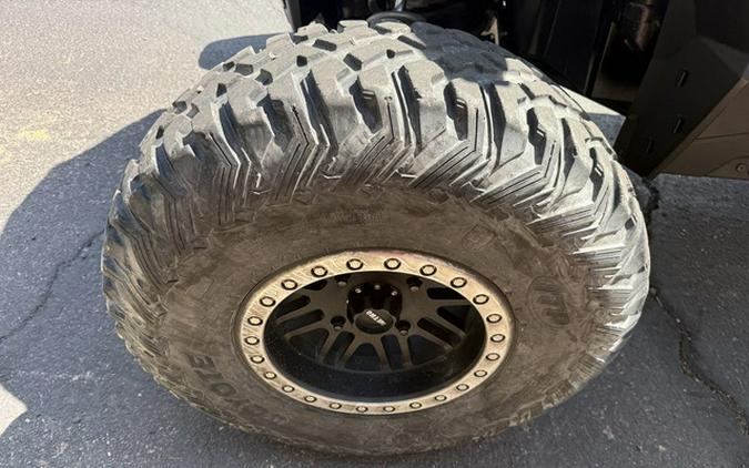 2021 Polaris RZR Turbo S Lifted Lime LE