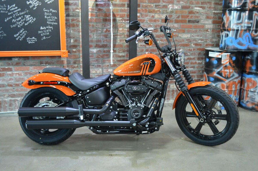 2024 Harley-Davidson Street Bob 114 Baja Orange