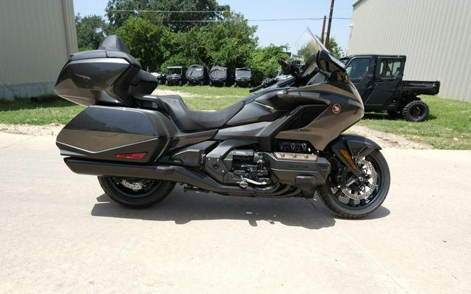 New 2024 HONDA GOLDWING TOUR DCT