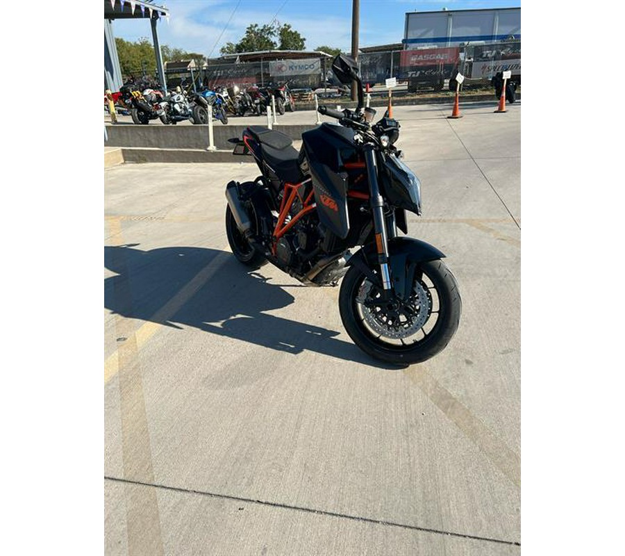2015 KTM 1290 Super Duke R